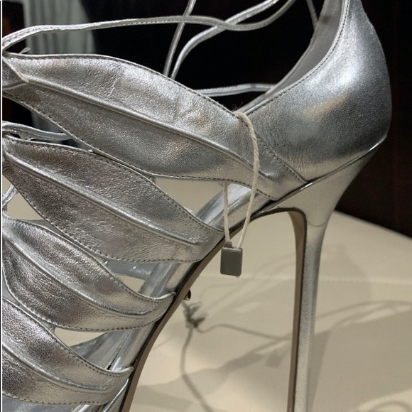 New Sergio Rossi high heel sandals grey leather. - Picture 4 of 8